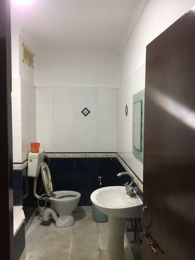 Hotel Poonam Rāipur Buitenkant foto